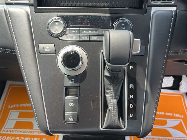 三菱 デリカ　Ｄ：５ ２．２ Ｐ ディーゼルターボ ４ＷＤ R8年 (近畿) 99