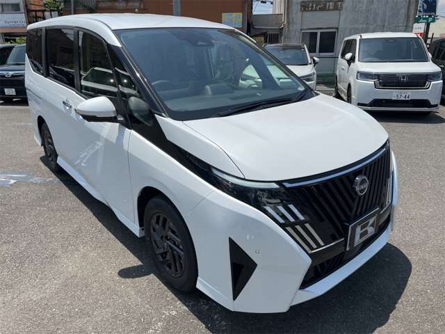 日産 セレナ ２．０ ハイウェイスターＶ R8年 (近畿) 99