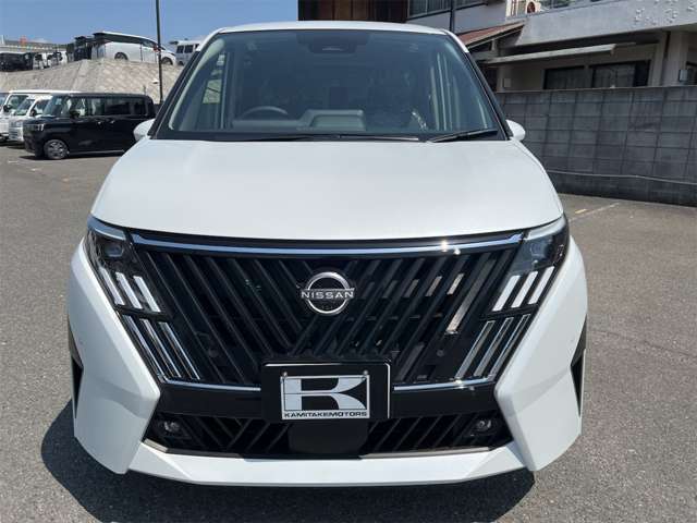 日産 セレナ １．４ Ｅ－ＰＯＷＥＲ ハイウェイスターＶ R8年 (近畿) 99