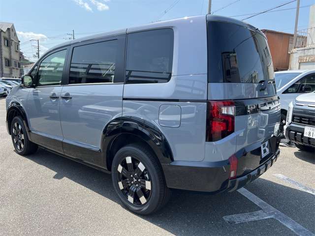 三菱 デリカ　Ｄ：５ ２．２ Ｐ ディーゼルターボ ４ＷＤ R8年 (近畿) 99