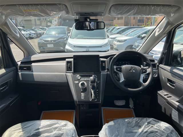 三菱 デリカ　Ｄ：５ ２．２ Ｐ ディーゼルターボ ４ＷＤ R8年 (近畿) 99