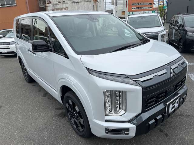 三菱 デリカ　Ｄ：５ ２．２ Ｐ ディーゼルターボ ４ＷＤ R8年 (近畿) 99