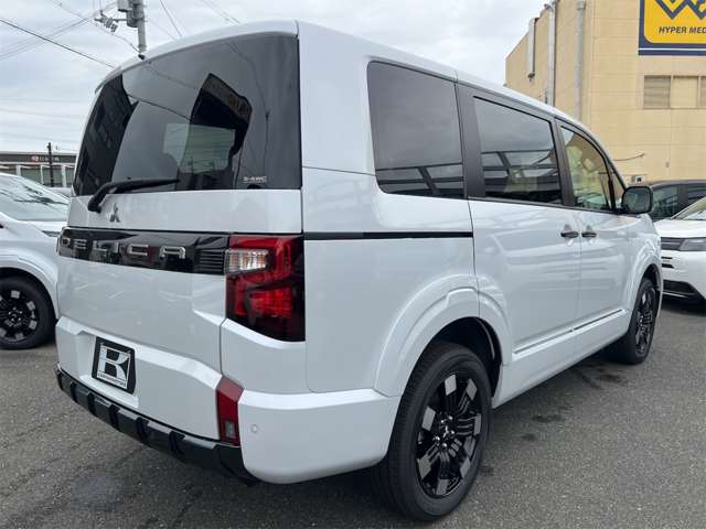 三菱 デリカ　Ｄ：５ ２．２ Ｐ ディーゼルターボ ４ＷＤ R8年 (近畿) 99