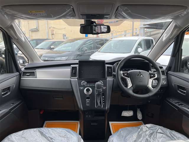 三菱 デリカ　Ｄ：５ ２．２ Ｐ ディーゼルターボ ４ＷＤ R8年 (近畿) 99