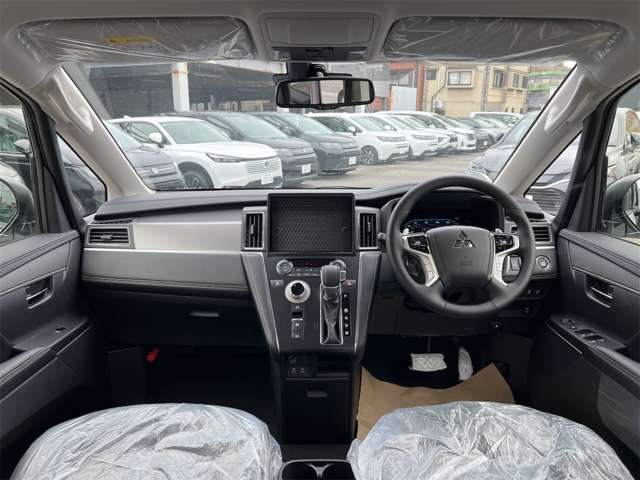 三菱 デリカ　Ｄ：５ ２．２ Ｐ ディーゼルターボ ４ＷＤ R8年 (近畿) 99