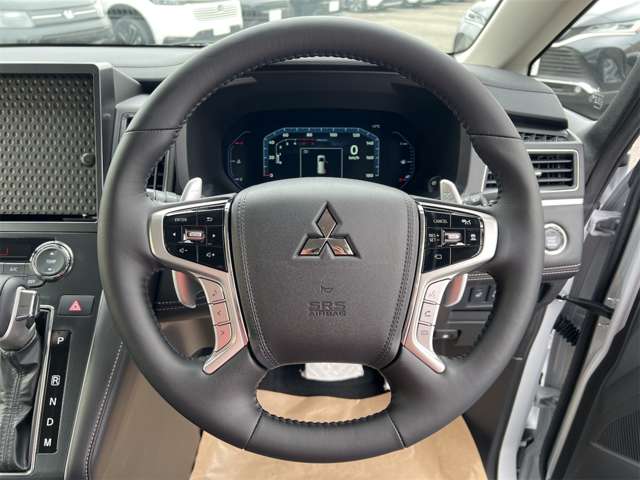 三菱 デリカ　Ｄ：５ ２．２ Ｐ ディーゼルターボ ４ＷＤ R8年 (近畿) 99