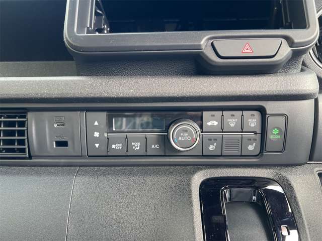 ホンダ Ｎ　ＢＯＸ カスタム ６６０ R7年 (近畿) 99