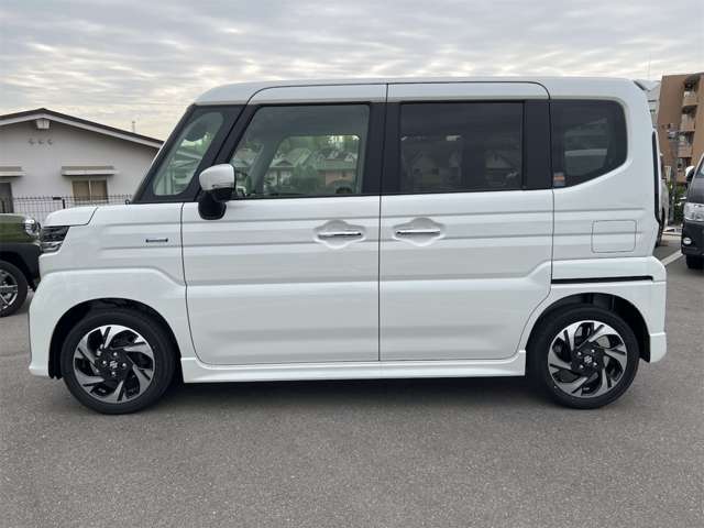 スズキ スペーシア ６６０ カスタム ハイブリッド ＸＳ R7年 (近畿) 99