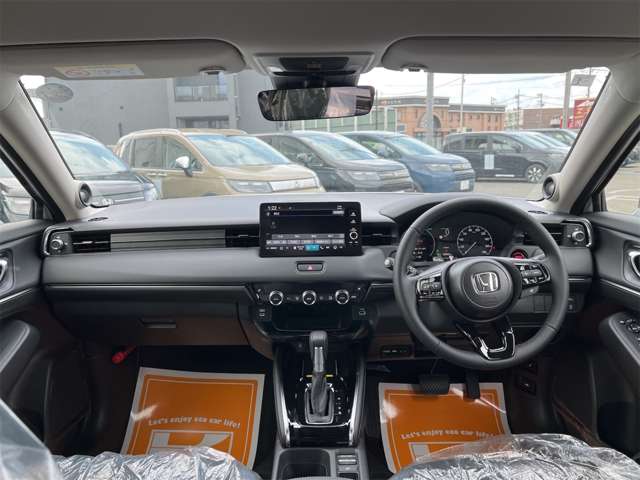 ホンダ ヴェゼル １．５ Ｅ：ＨＥＶ Ｚ R8年 (近畿) 99
