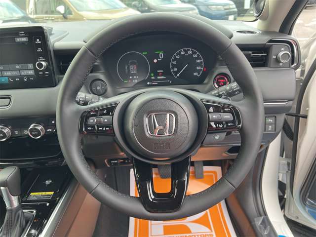 ホンダ ヴェゼル １．５ Ｅ：ＨＥＶ Ｚ R8年 (近畿) 99