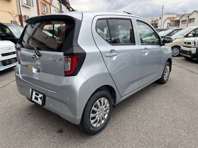 スバル プレオ　プラス ６６０ Ｆ R8年 (近畿) 99