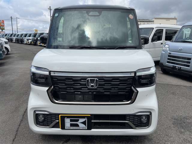 ホンダ Ｎ　ＢＯＸ カスタム ６６０ コーディネートスタイル ２トーン R7年 (近畿) 99