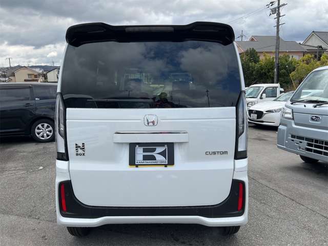 ホンダ Ｎ　ＢＯＸ カスタム ６６０ コーディネートスタイル ２トーン R7年 (近畿) 99