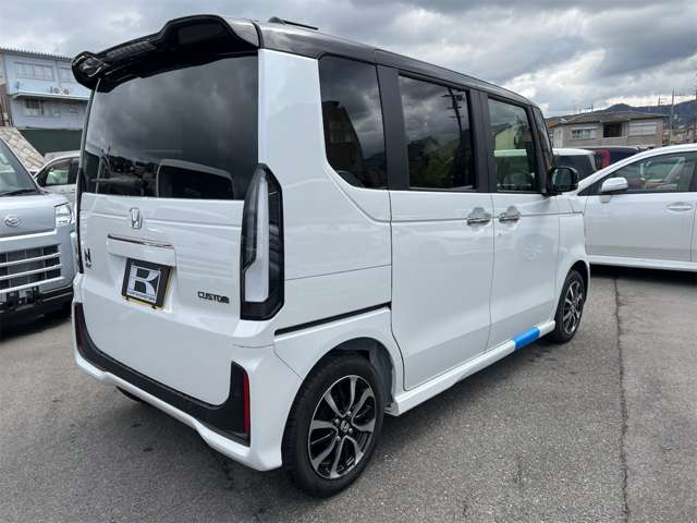ホンダ Ｎ　ＢＯＸ カスタム ６６０ コーディネートスタイル ２トーン R7年 (近畿) 99