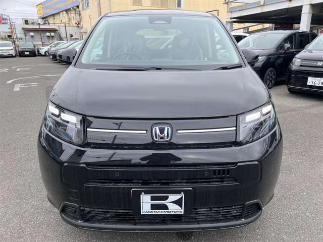 ホンダ フリード　ハイブリッド １．５ Ｅ：ＨＥＶ エアー ＥＸ R7年 (近畿) 99