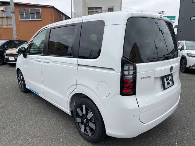 ホンダ フリード　ハイブリッド １．５ Ｅ：ＨＥＶ エアー ＥＸ R8年 (近畿) 99