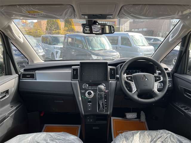 三菱 デリカ　Ｄ：５ ２．２ Ｐ ディーゼルターボ ４ＷＤ R8年 (近畿) 99