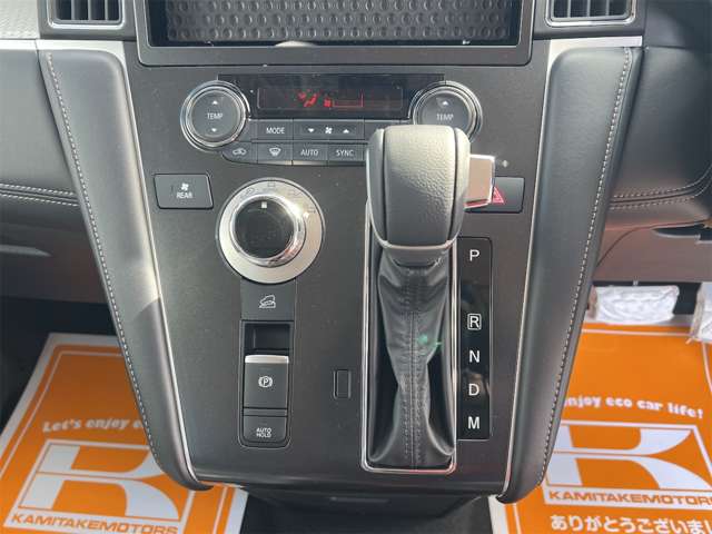 三菱 デリカ　Ｄ：５ ２．２ Ｐ ディーゼルターボ ４ＷＤ R8年 (近畿) 99