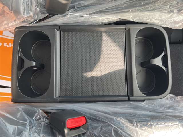三菱 デリカ　Ｄ：５ ２．２ Ｐ ディーゼルターボ ４ＷＤ R8年 (近畿) 99