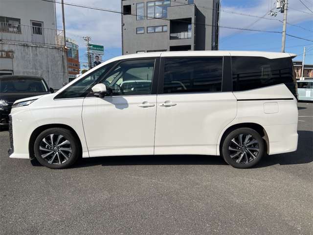 トヨタ ヴォクシー ２．０ Ｓ－Ｚ R7年 (近畿) 99