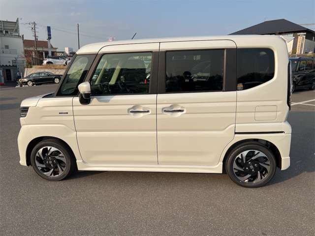 スズキ スペーシア ６６０ カスタム ハイブリッド ＸＳ R7年 (近畿) 99
