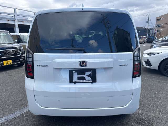 ホンダ フリード　ハイブリッド １．５ Ｅ：ＨＥＶ エアー ＥＸ R7年 (近畿) 99