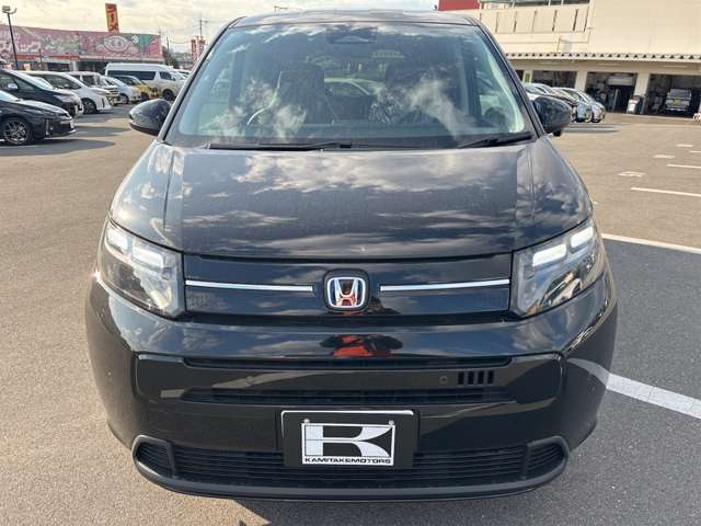 ホンダ フリード　ハイブリッド １．５ Ｅ：ＨＥＶ エアー ＥＸ R7年 (近畿) 99