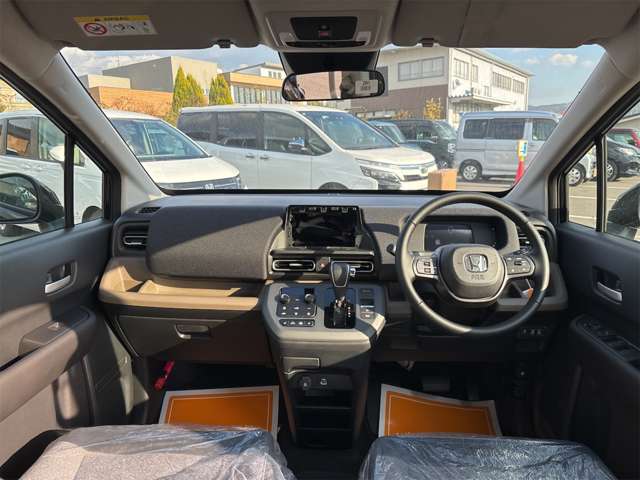 ホンダ フリード　ハイブリッド １．５ Ｅ：ＨＥＶ エアー ＥＸ R7年 (近畿) 99