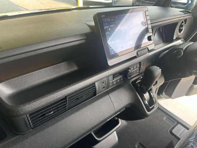 ホンダ Ｎ　ＢＯＸ カスタム ６６０ R8年 (近畿) 99
