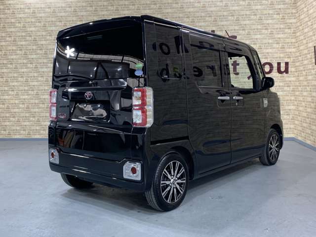 トヨタ ピクシス　メガ ６６０ Ｇターボ ＳＡＩＩＩ R1年 (近畿) 99
