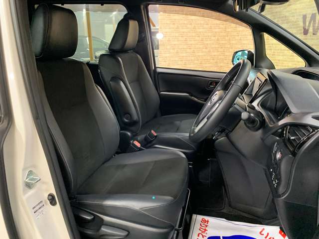 トヨタ ノア ２．０ ＳＩ ＷＸＢＩＩ R2年 (近畿) 99