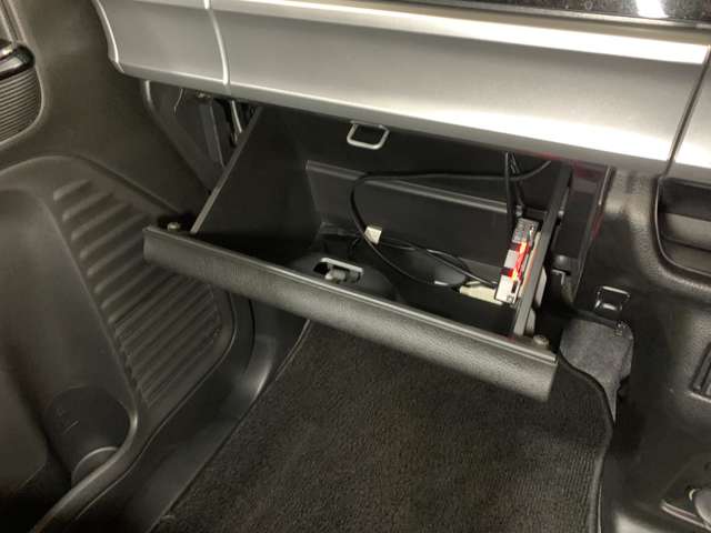 スズキ スペーシア ６６０ カスタム ハイブリッド ＸＳ 衝突被害軽減ブレーキ非装着車 H30年 (近畿) 99