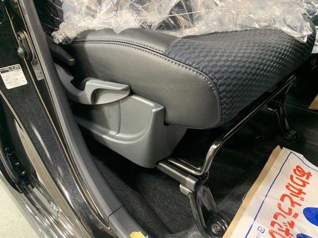 ダイハツ タント ６６０ カスタム Ｘ リミテッド R8年 (近畿) 99