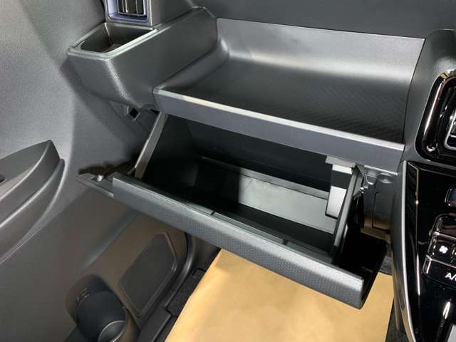 ダイハツ タント ６６０ カスタム Ｘ リミテッド R8年 (近畿) 99
