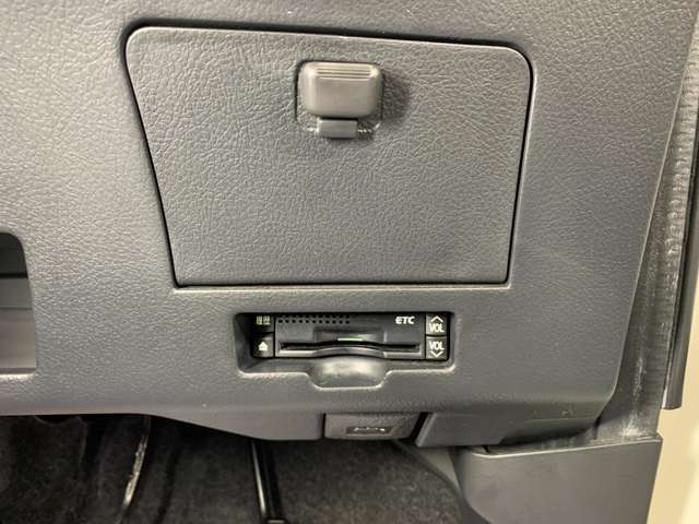 トヨタ ｂＢ １．５ Ｚ H22年 (近畿) 99