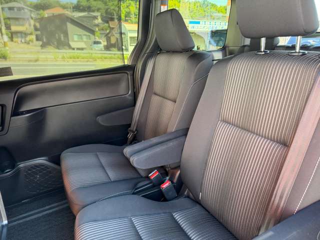 トヨタ ヴォクシー ２．０ ＺＳ H30年 (中国) 99