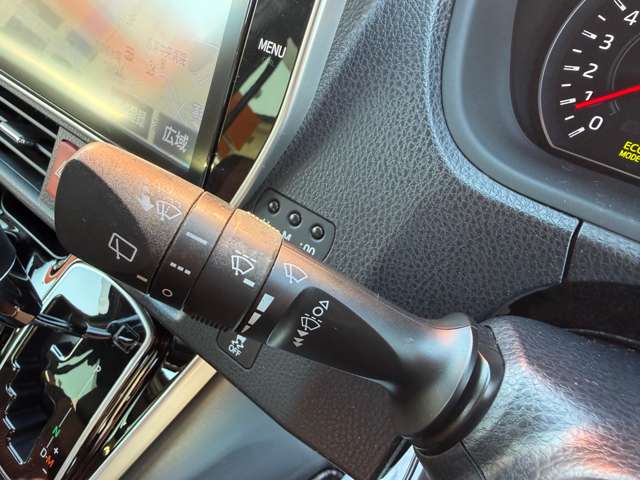 トヨタ ヴォクシー ２．０ ＺＳ H30年 (中国) 99