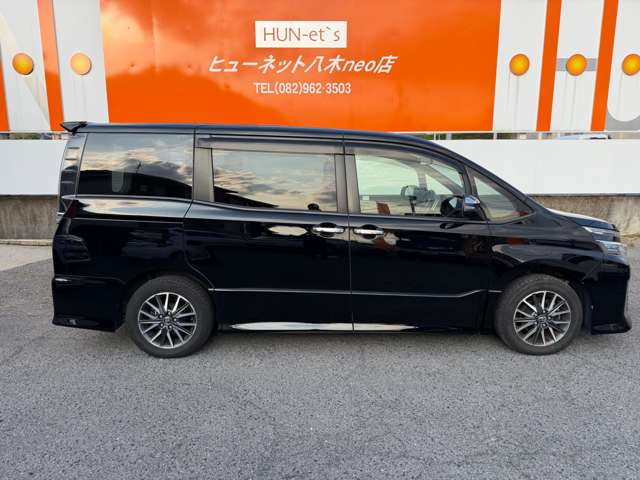 トヨタ ヴォクシー ２．０ ＺＳ 煌 H27年 (中国) 99