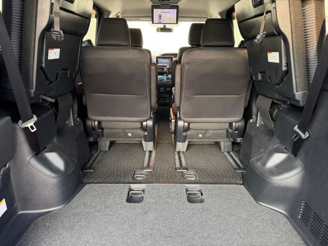 トヨタ ヴォクシー ２．０ ＺＳ 煌 H27年 (中国) 99