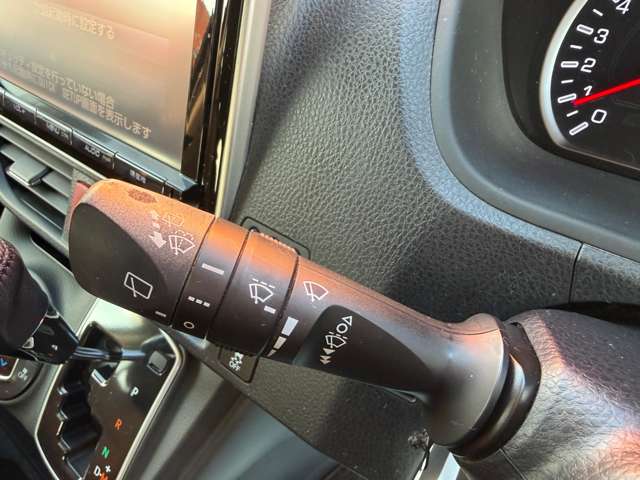 トヨタ ヴォクシー ２．０ ＺＳ 煌 H27年 (中国) 99
