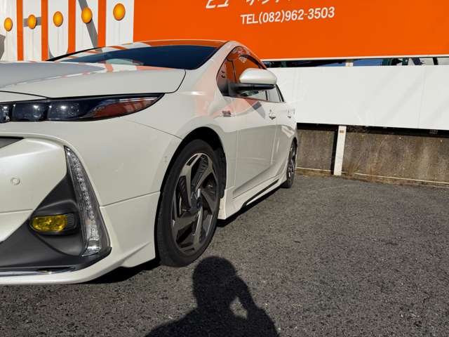 トヨタ プリウスＰＨＶ １．８ Ｓ ナビパッケージ セーフティ プラス H30年 (中国) 99