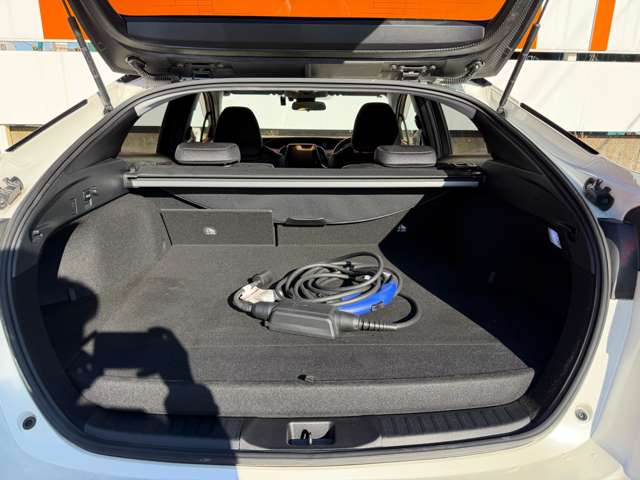 トヨタ プリウスＰＨＶ １．８ Ｓ ナビパッケージ セーフティ プラス H30年 (中国) 99