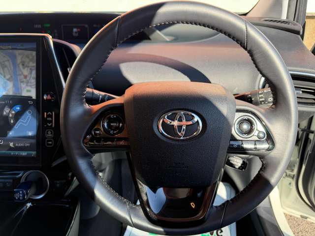 トヨタ プリウスＰＨＶ １．８ Ｓ ナビパッケージ セーフティ プラス H30年 (中国) 99