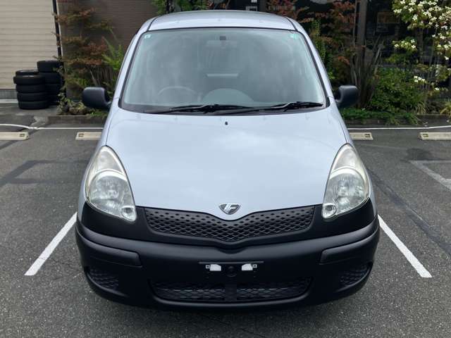 トヨタ ファンカーゴ １．３ Ｘ H17年 (中国) 99