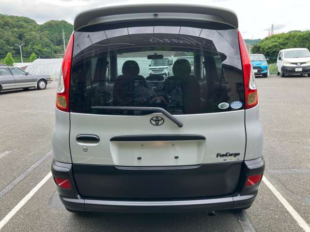 トヨタ ファンカーゴ １．３ Ｘ H17年 (中国) 99