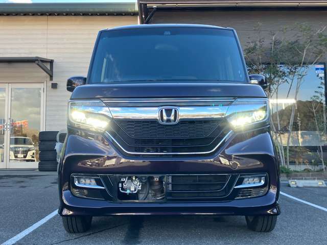 ホンダ Ｎ　ＢＯＸ カスタム ６６０ Ｇ Ｌ ホンダセンシング H30年 (中国) 99