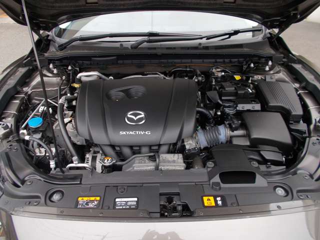 マツダ ＭＡＺＤＡ６　セダン ２．０ ２０Ｓ ブラック トーン エディション R2年 (中国) 99