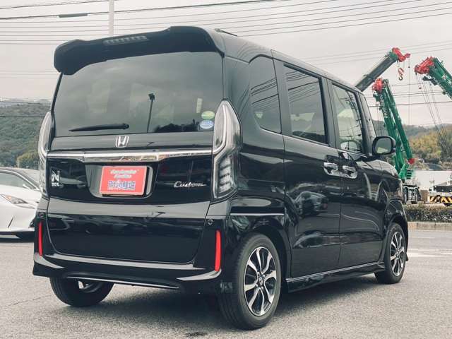 ホンダ Ｎ　ＢＯＸ カスタム ６６０ Ｇ Ｌ ホンダセンシング R2年 (中国) 99