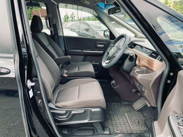 ホンダ フリード １．５ Ｇ ホンダセンシング R3年 (中国) 99