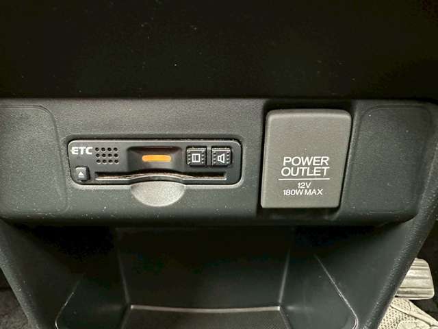 ホンダ Ｎ　ＢＯＸ ６６０ カスタムＧ ターボ Ｌパッケージ H28年 (中国) 99
